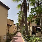Surf & Chill 69, Quiet Oasis With Community Swimmingpool Parque Holandes