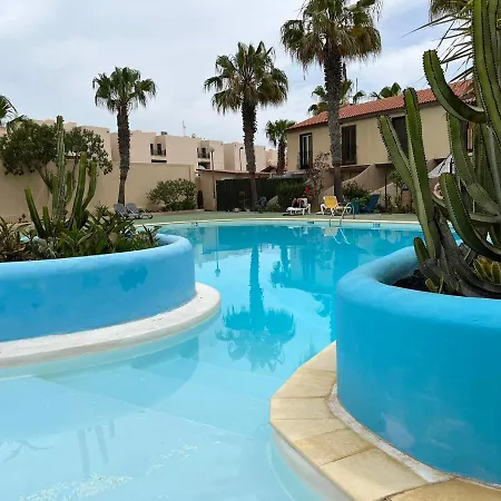 Surf & Chill 69, Quiet Oasis With Community Swimmingpool Feriehus Parque Holandes