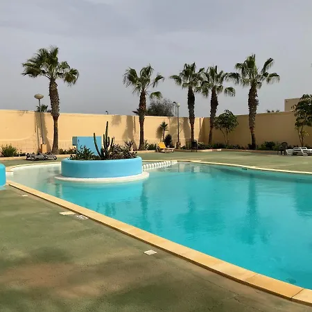 Surf & Chill 69, Quiet Oasis With Community Swimmingpool 度假居 *