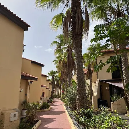 Surf & Chill 69, Quiet Oasis With Community Swimmingpool Parque Holandes