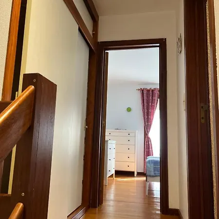 Surf & Chill 69, Quiet Oasis With Community Swimmingpool *