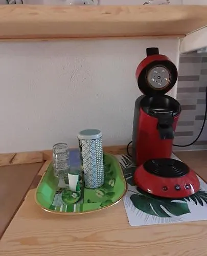 Surf & Chill 69, Quiet Oasis With Community Swimmingpool *