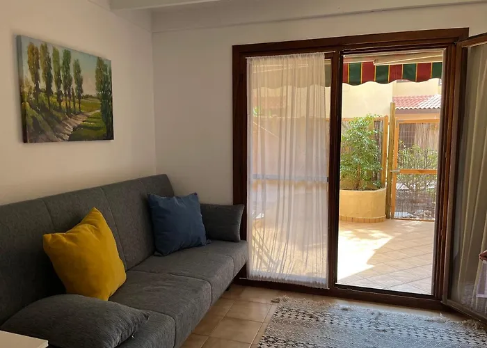 Ferienhaus Surf & Chill 69, Quiet Oasis With Community Swimmingpool *