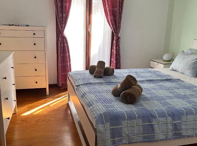 Ferienhaus Surf & Chill 69, Quiet Oasis With Community Swimmingpool *