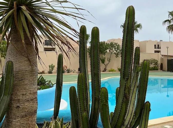 Ferienhaus Surf & Chill 69, Quiet Oasis With Community Swimmingpool Parque Holandes