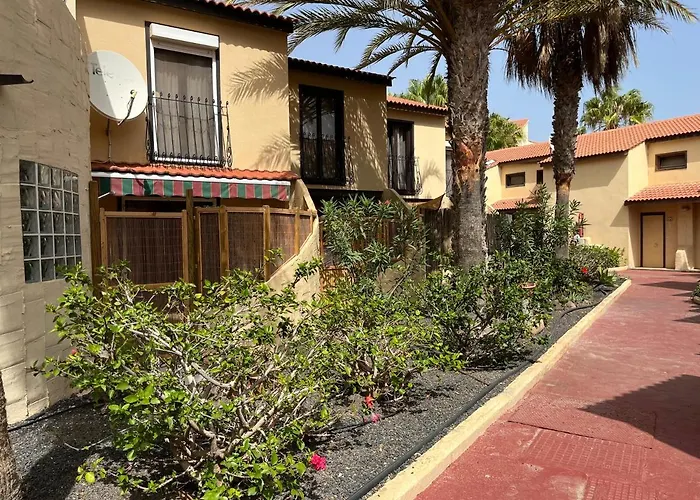 Casa vacanze Surf & Chill 69, Quiet Oasis With Community Swimmingpool