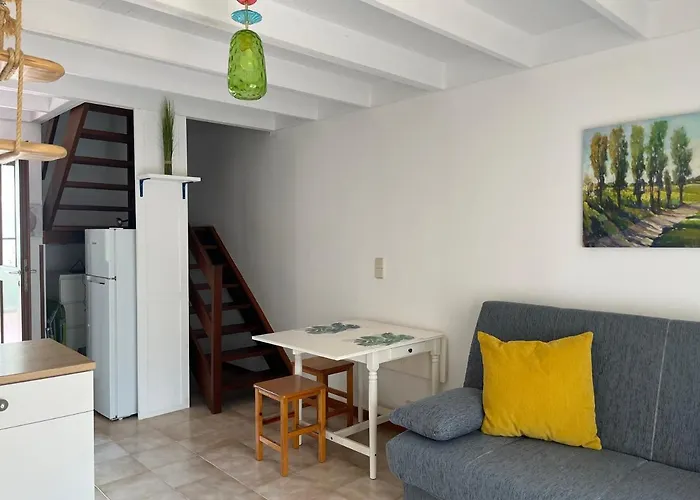 Surf & Chill 69, Quiet Oasis With Community Swimmingpool Casa vacanze Parque Holandes